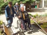 Kombinovan postiench pibv - proto byla zaazena jzda na invalidnm vozku pro nevidom.